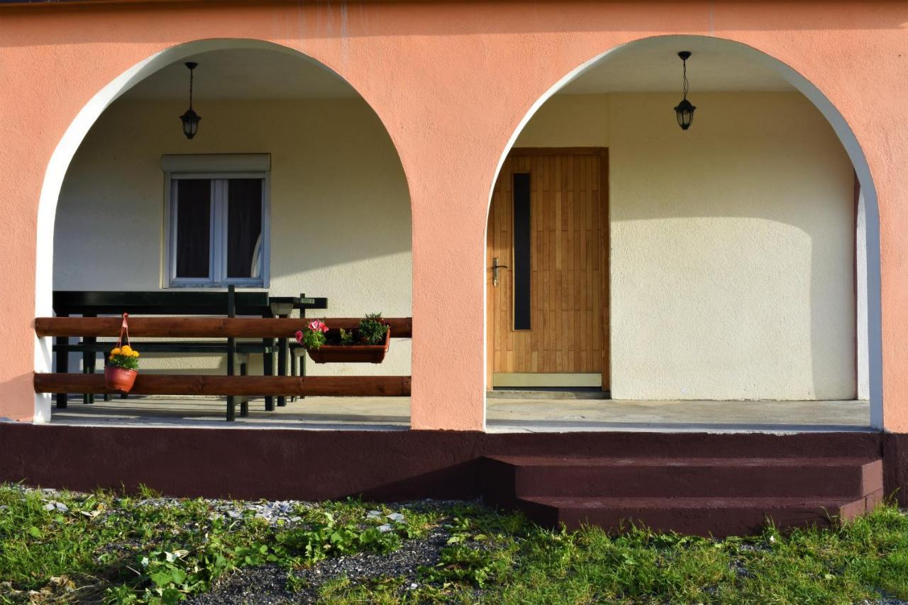 Apartmani Mitrovic Žabljak Εξωτερικό φωτογραφία